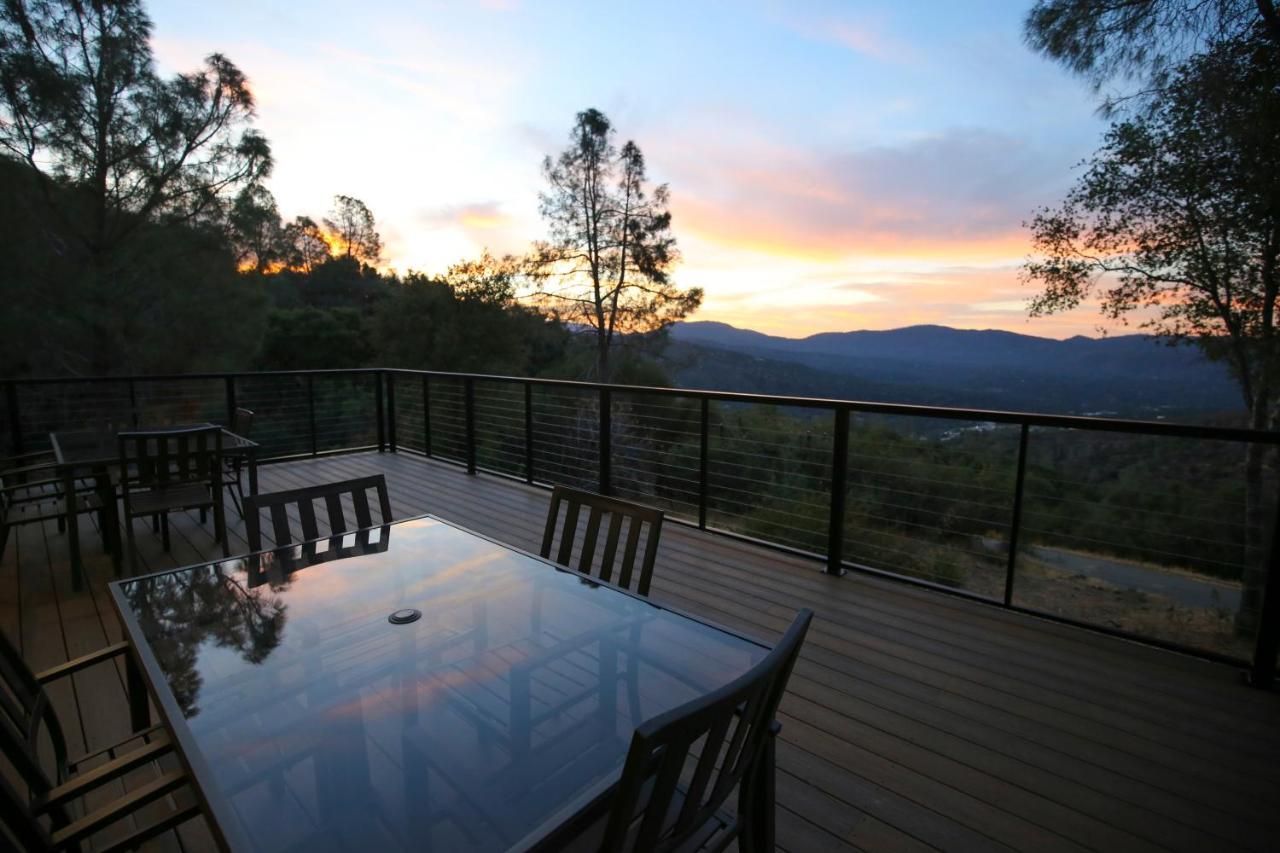 High End A-Frame - Hot Tub - Awesome Views - Yosemite - Electric Vehicle Friendly - Sleeps 10 Villa Oakhurst Exterior photo