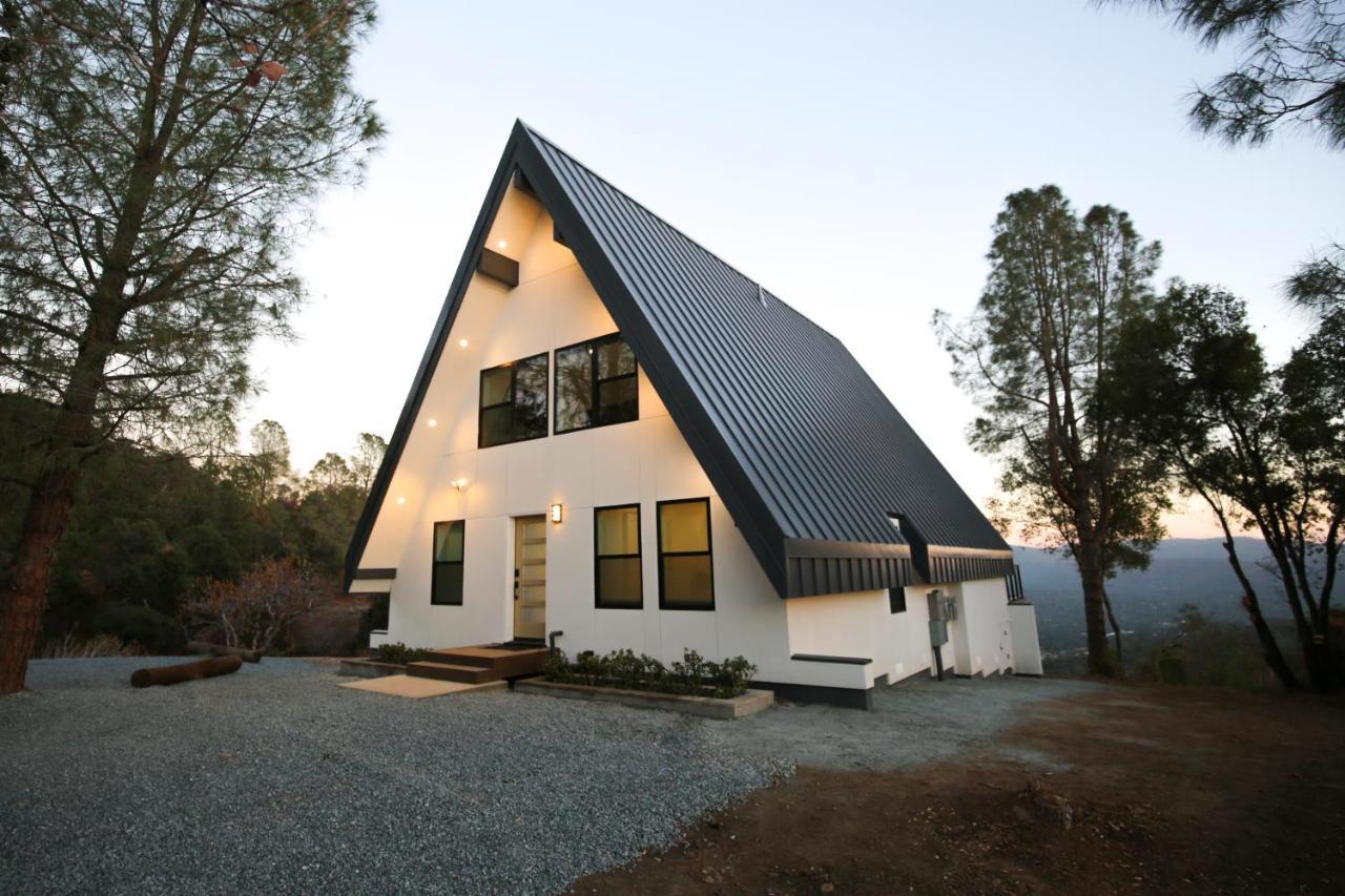 High End A-Frame - Hot Tub - Awesome Views - Yosemite - Electric Vehicle Friendly - Sleeps 10 Villa Oakhurst Exterior photo